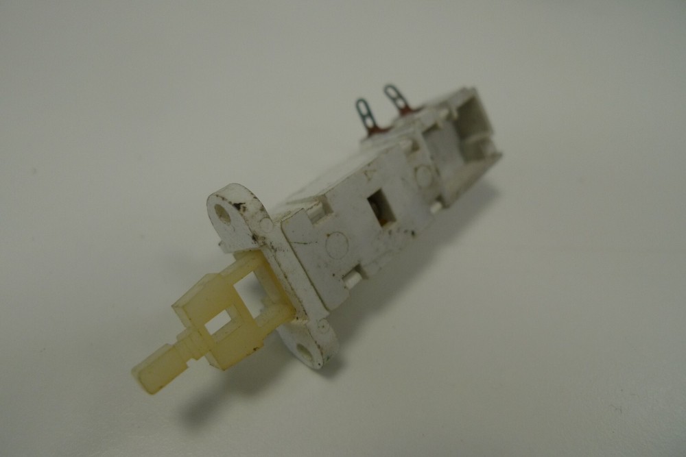 Switch Push Button On/Off DPST Philips Isostat MF4C