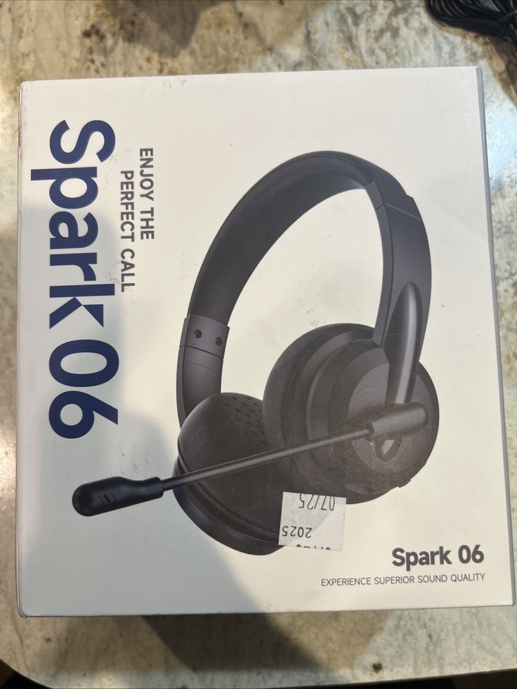 Spark 06 Wireless Headset- Pink