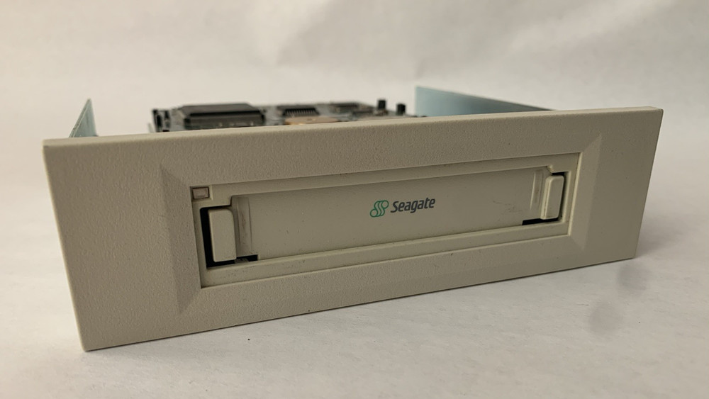 Seagate STT32000A Drive