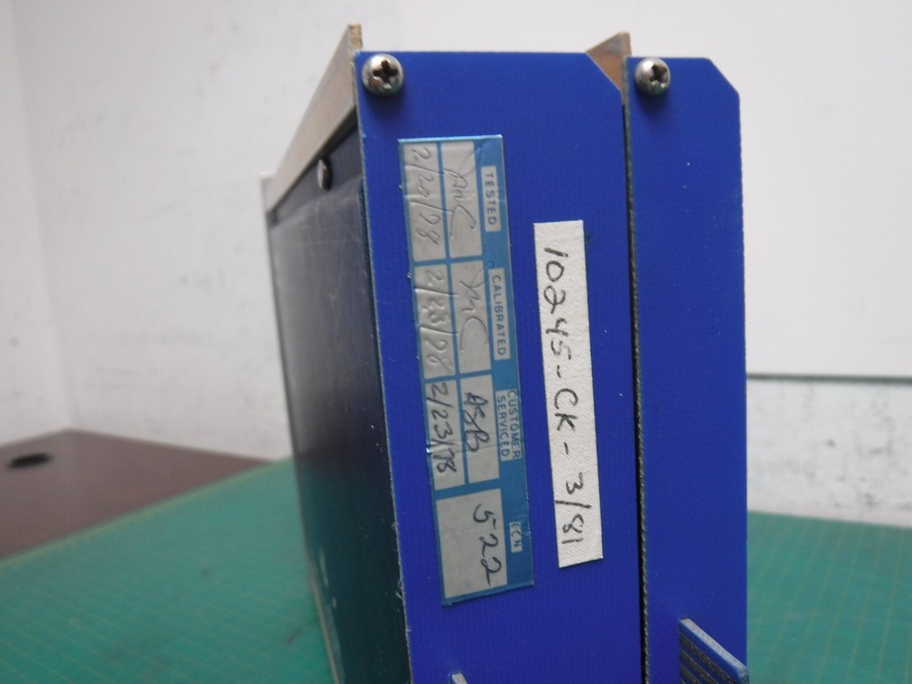 LeCroy 2256 Waveform Digitizer CAMAC Plug-In Module