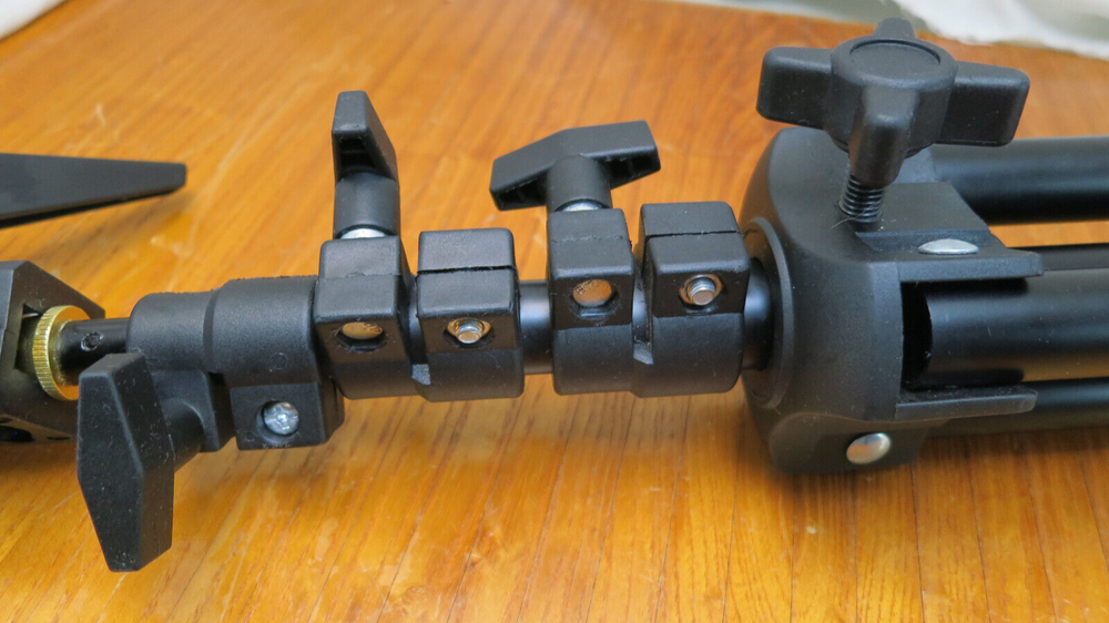 OPUS Photography Light Stand Tripod ~ Excellent Condition
