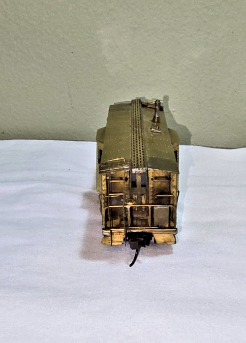 Vintage HO Gauge Unpainted Brass Metal Bay Window Caboose Knuckle Couplers READ