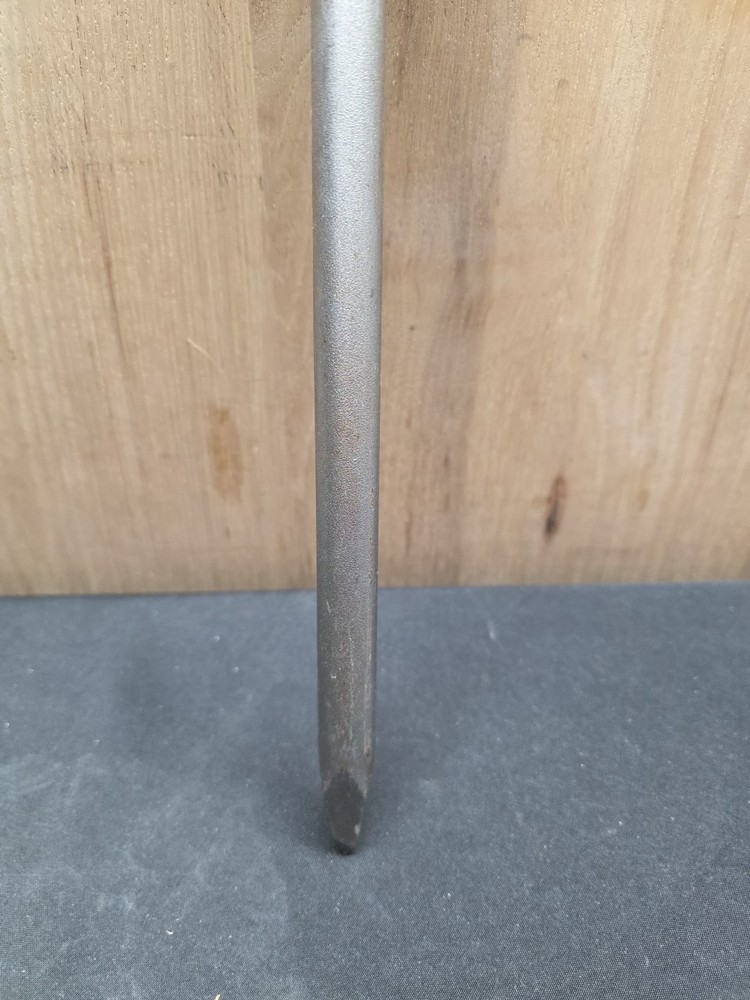 DeWalt DW5832 12" Bull Point SDS Max READ