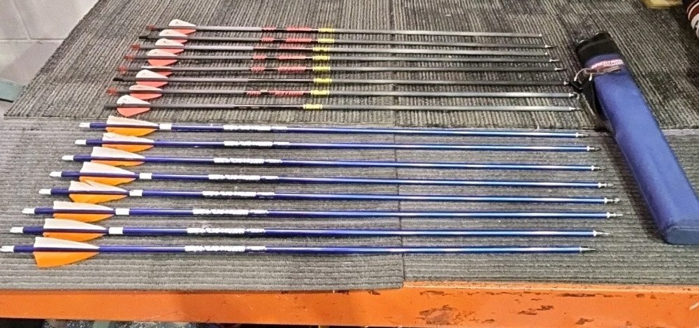 Diamond Archery by Bowtech Prism RH (Blue) Compound Bow + Bow Case & Accessories