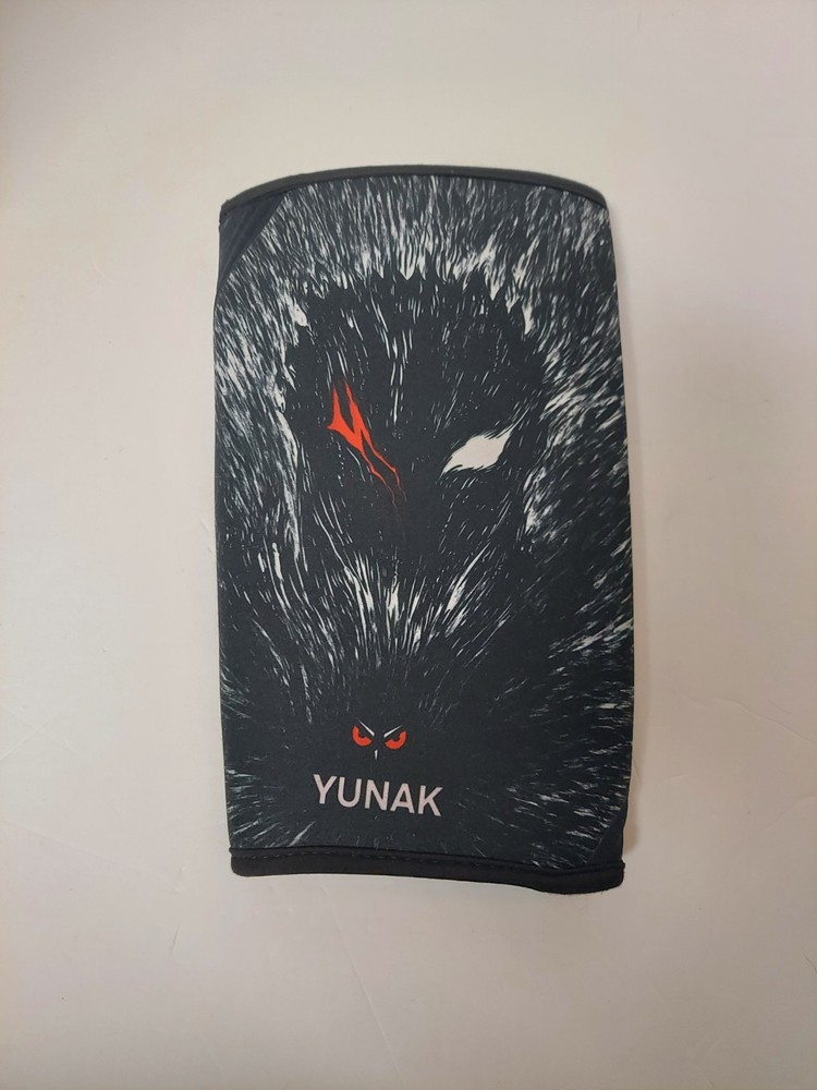 Yanuk Berserk Eclipse Single Knee Sleeve