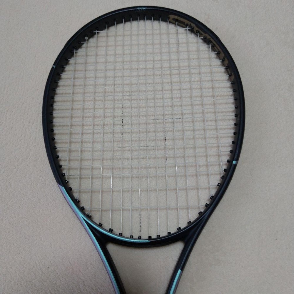 Tennis racket (hard)