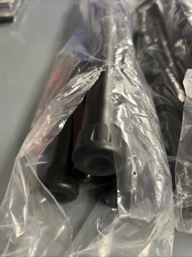 2 Pyle Universal Tripod Speaker Stand Mount Holder, Adjustable Height.(READ****)