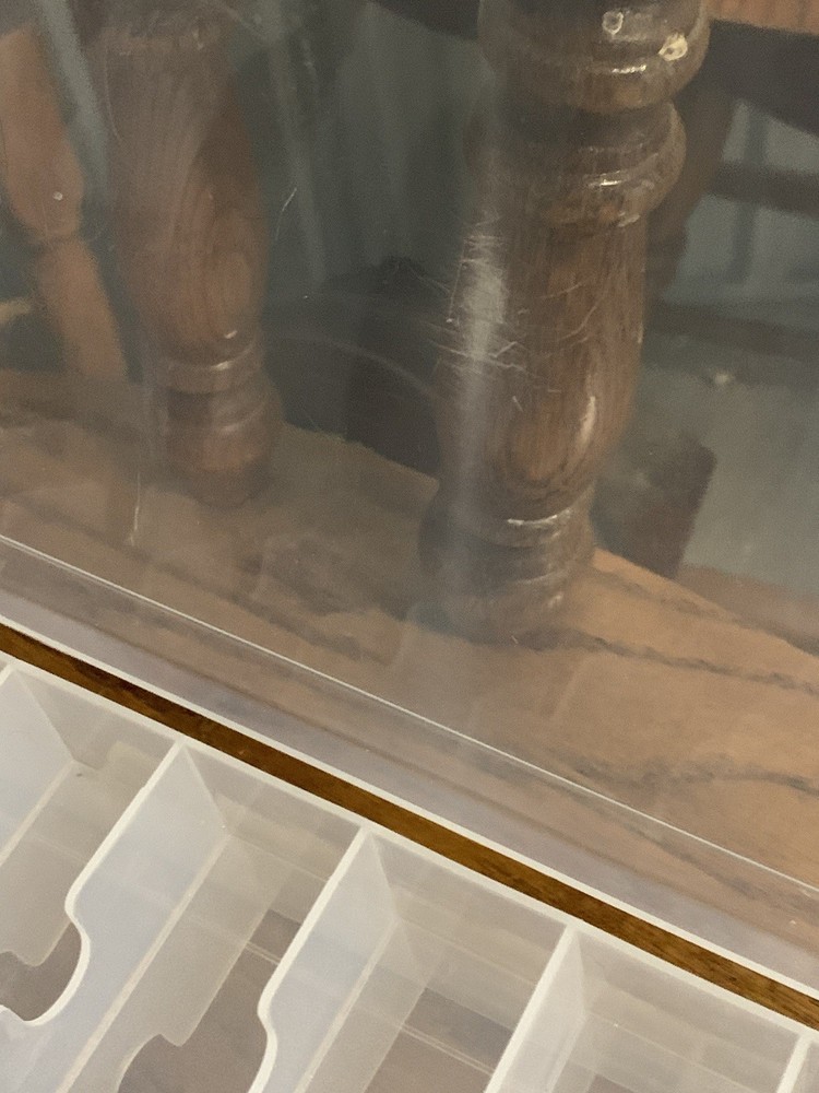 Double Sided Adjustable in Size Plastic Display Box