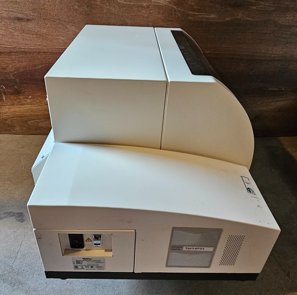 Applied Biosystems 3072 OpenArray AccuFill Liquid Handling System AB