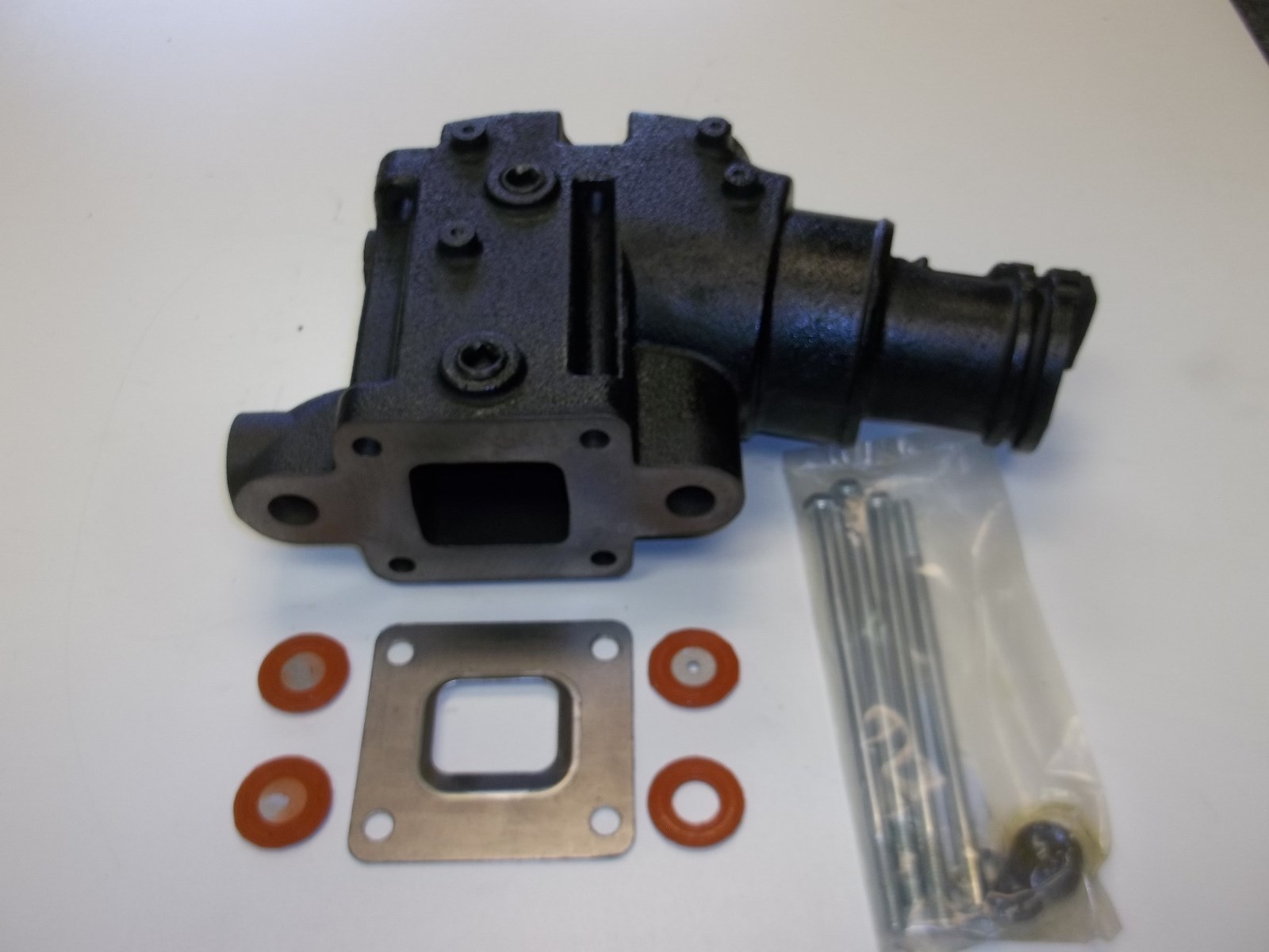 Exhaust Manifold Riser Elbow 864591T02 Dry Joint 4.3 5.0 5.7 Mercruiser v6 v8