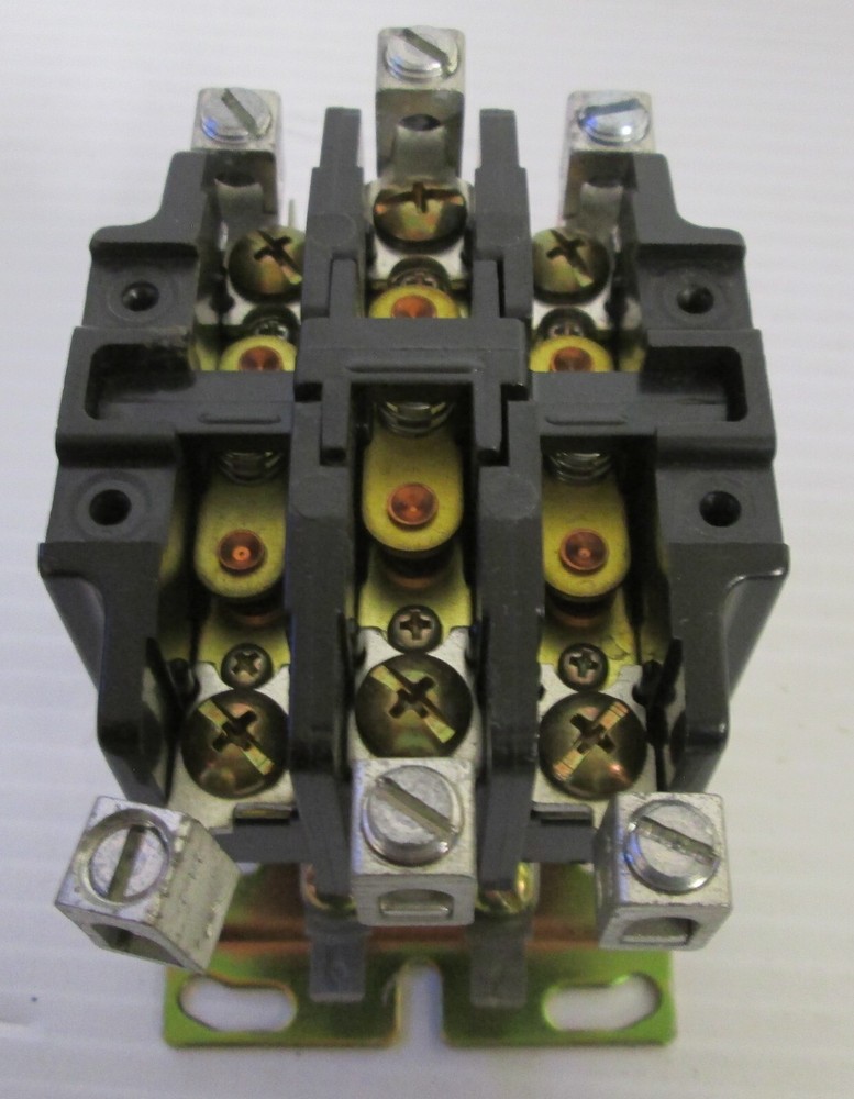 Furnas 42BE35AFL1 Definite Purpose Controller 120VAC 1PH 1½ HP 3PH 3HP