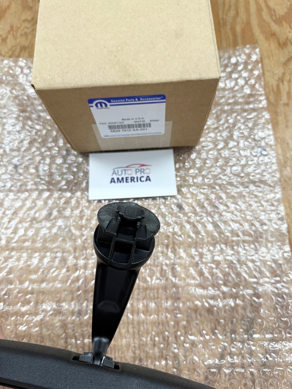 2018-2025 JEEP WRANGLER JL GLADIATOR INTERIOR REAR VIEW MIRROR 68297610AA OEM