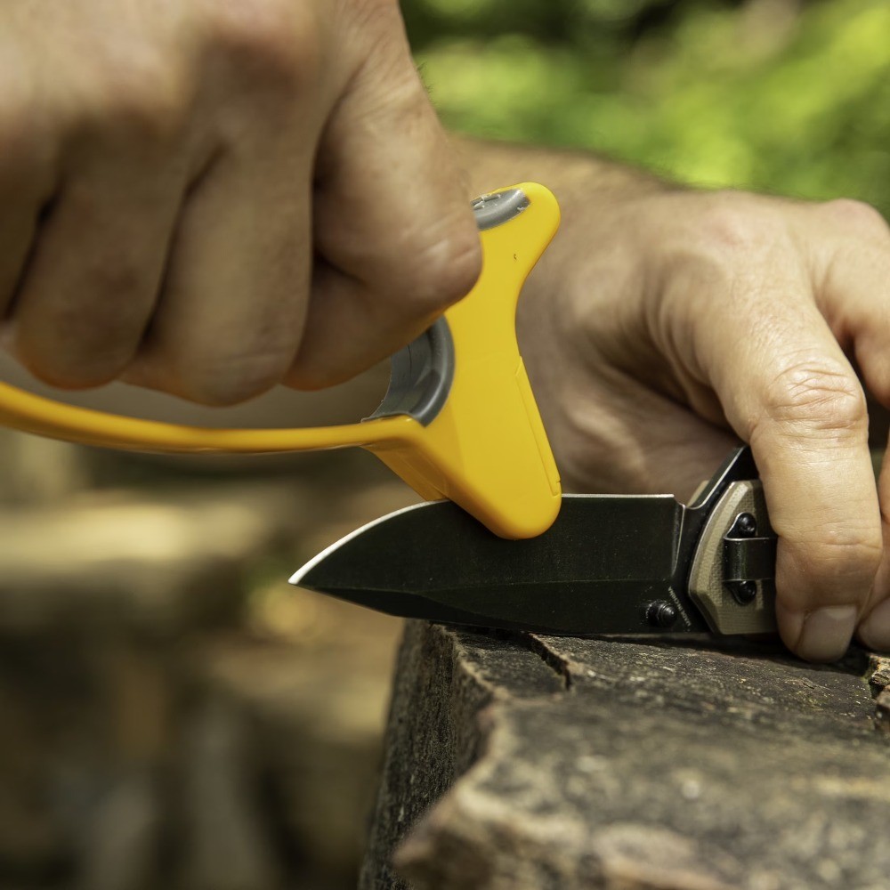 Professional V- Knife & Scissors ener Tool, Yellow & Grey Kitchen