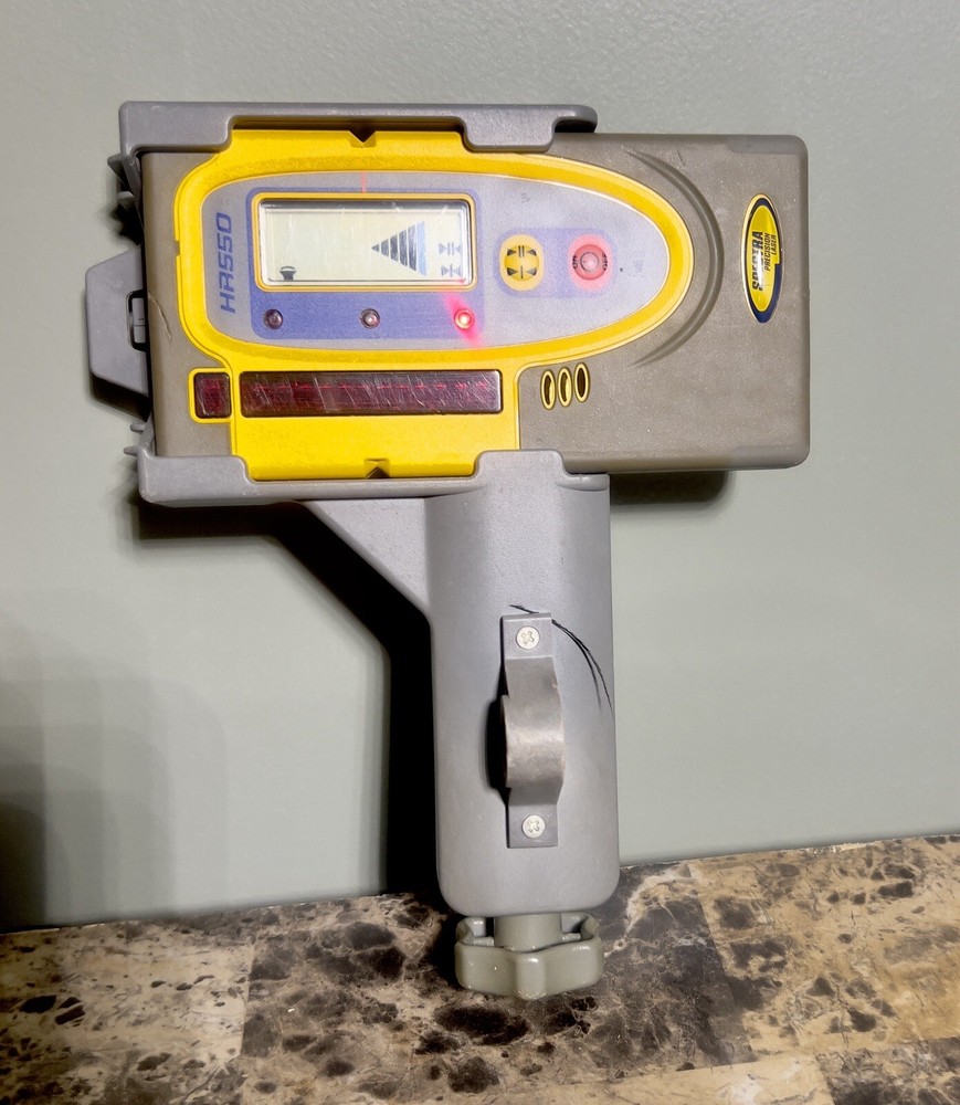 Spectra LL500 Self-Leveling Precision Laser with Receiver