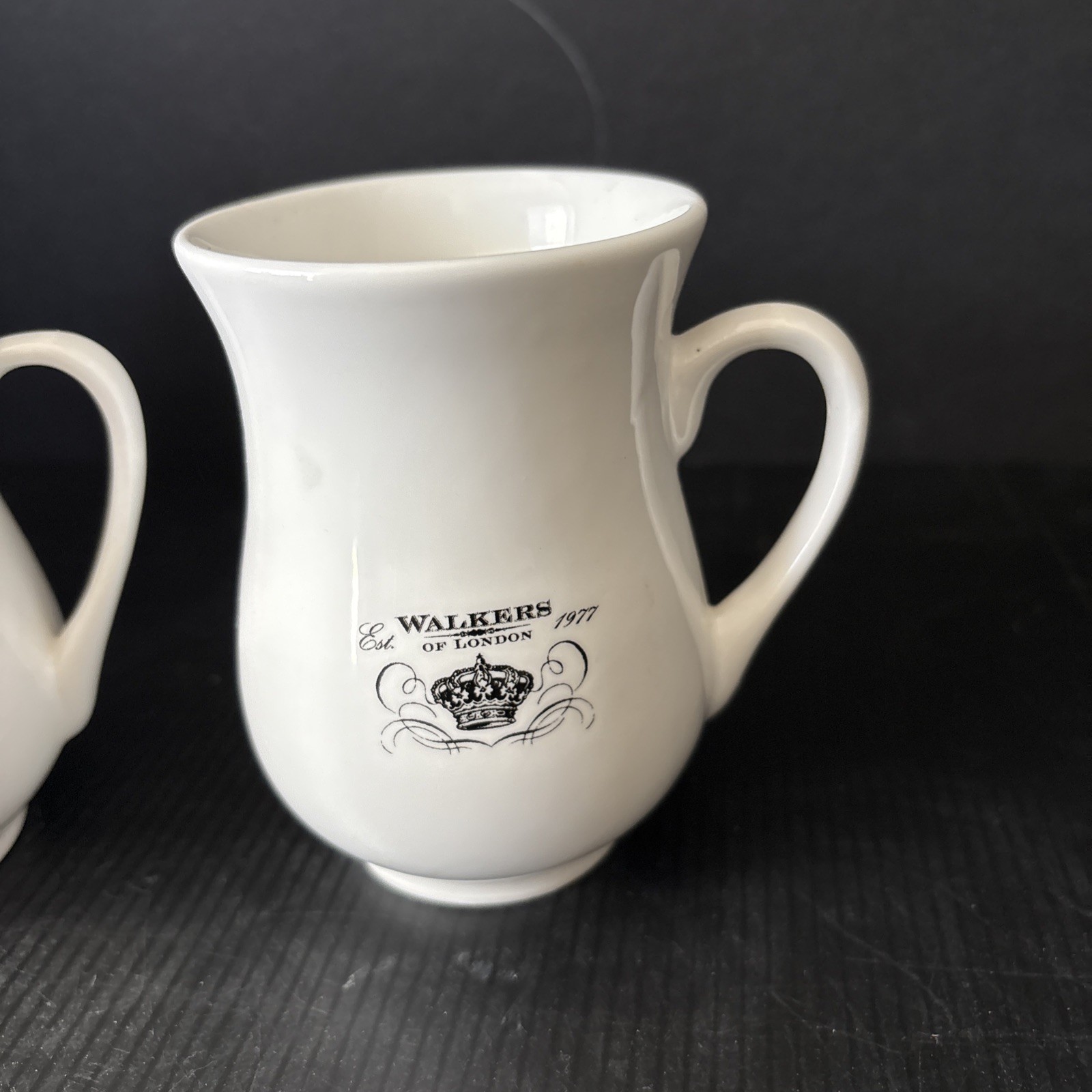 Walkers of London Est. 1977 Teapot W/Lid & 2 Cups Vintage England