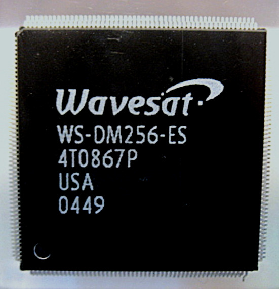 Wavesat WiMAX DSP computer Chip Lucite Paperweight Engineering Sample 2004