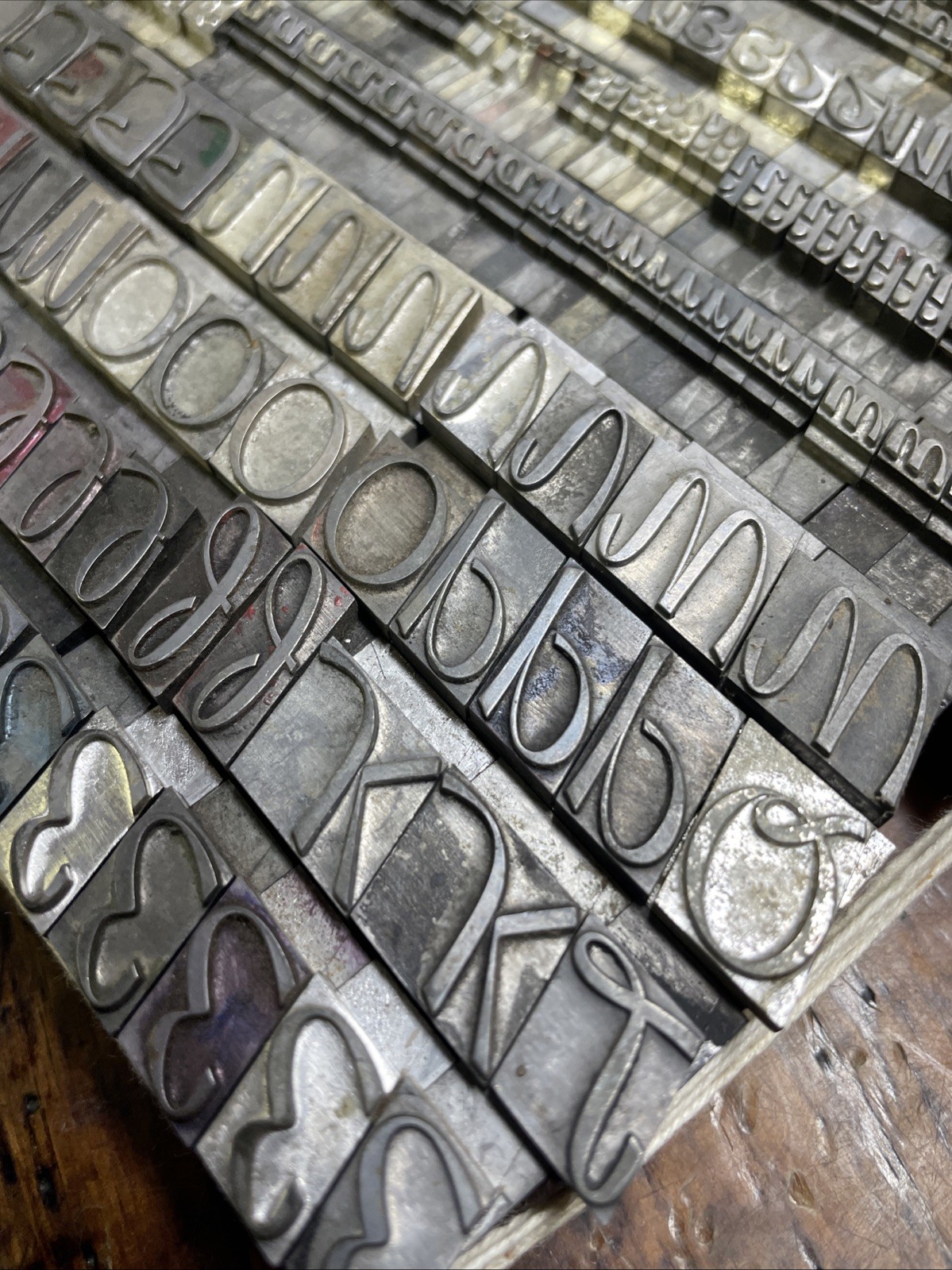 LETTERPRESS LEAD TYPE 48 Pt CORONET BOLD Caps & Lower