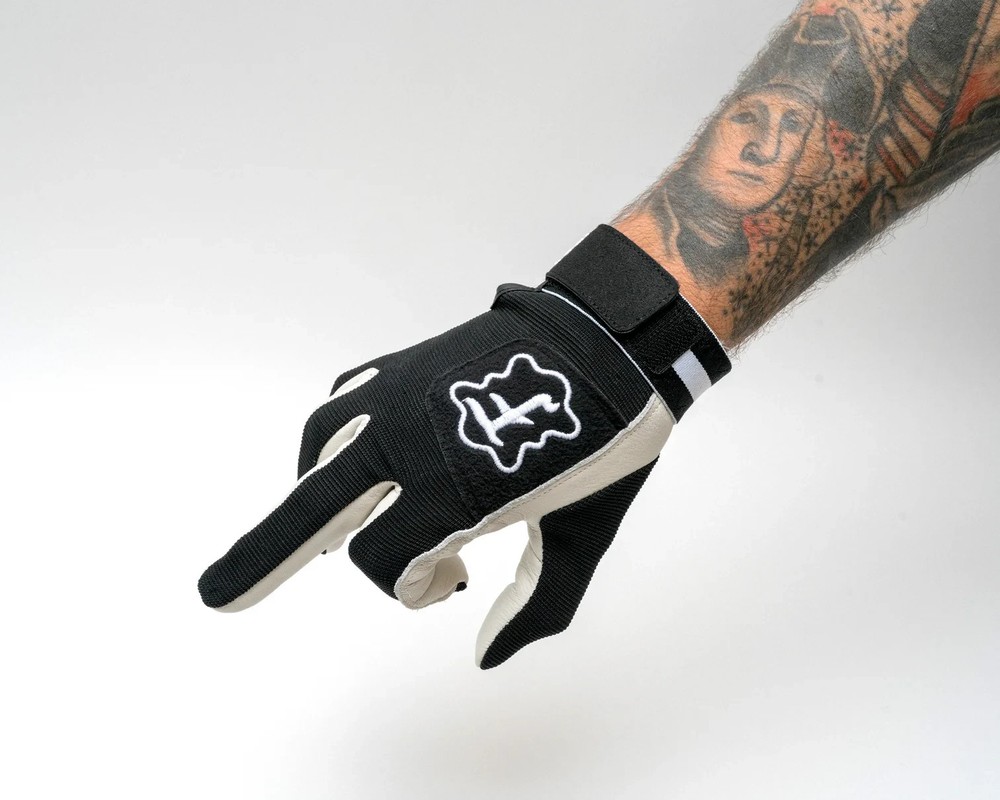 Forward Observations Group Gloves D1CK BEATERS M/L WHITE