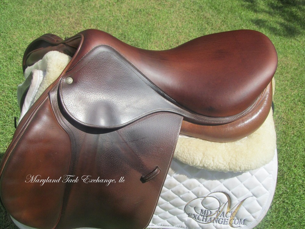 18" DEVOUCOUX BIARRITZ D3D close contact jumping saddle 3A flaps-2014 MODEL!