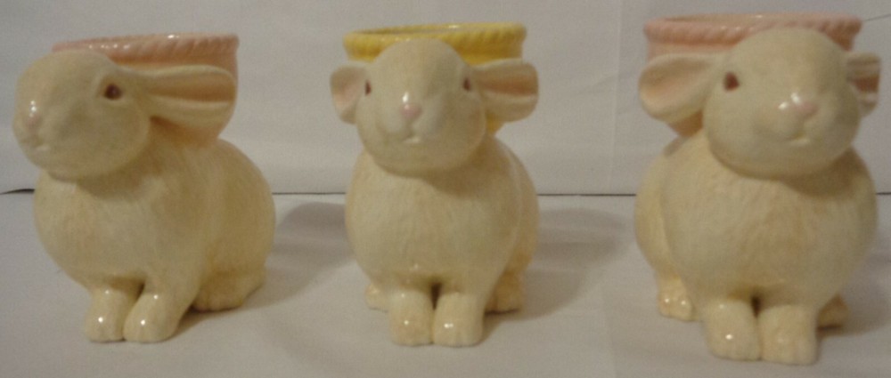 HALLMARK EASTER BUNNY RABBIT FIGURE LOT 3 TABLE DECOR EGG CUP CANDLE HOLDER
