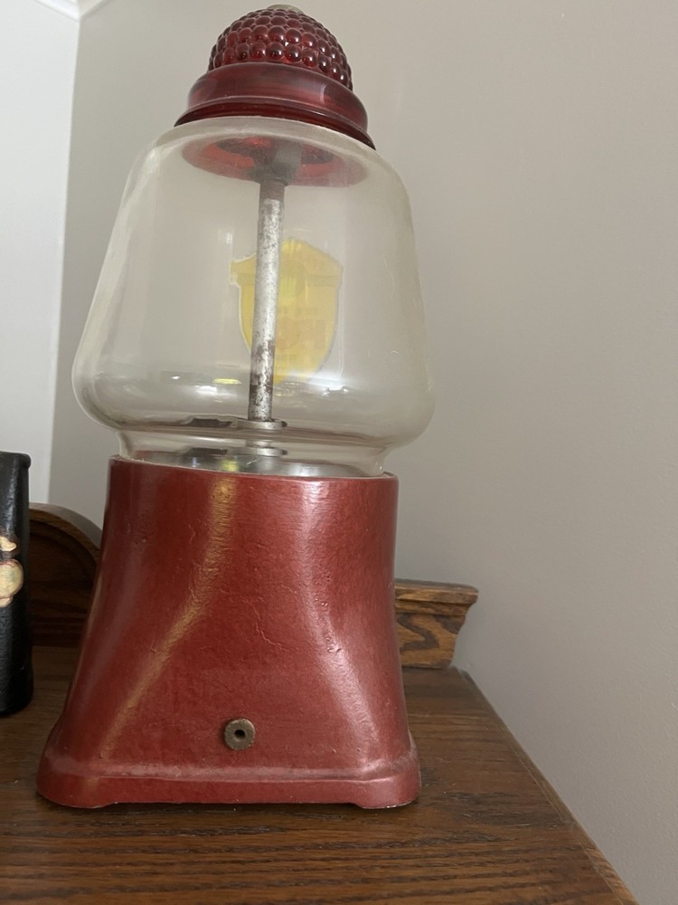 Silver King 5 Cent Vending Machine Vintage Antique!