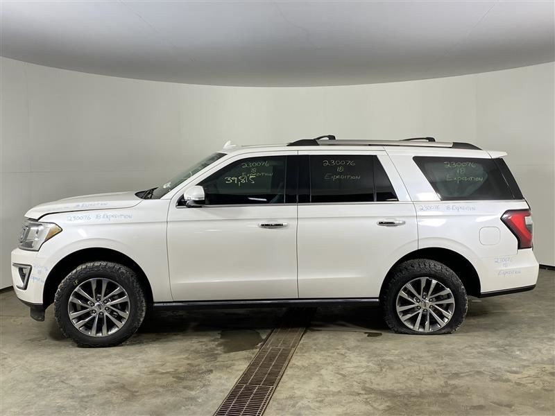 Camera/Projector Camera Windshield Mounted Fits 18-22 NAVIGATOR 2416084