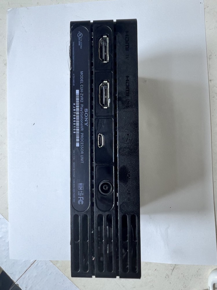 SONY CUH-ZVR2 PS4 Virtual Reality Processor Unit Only 4 Playstation 4 VR Headset