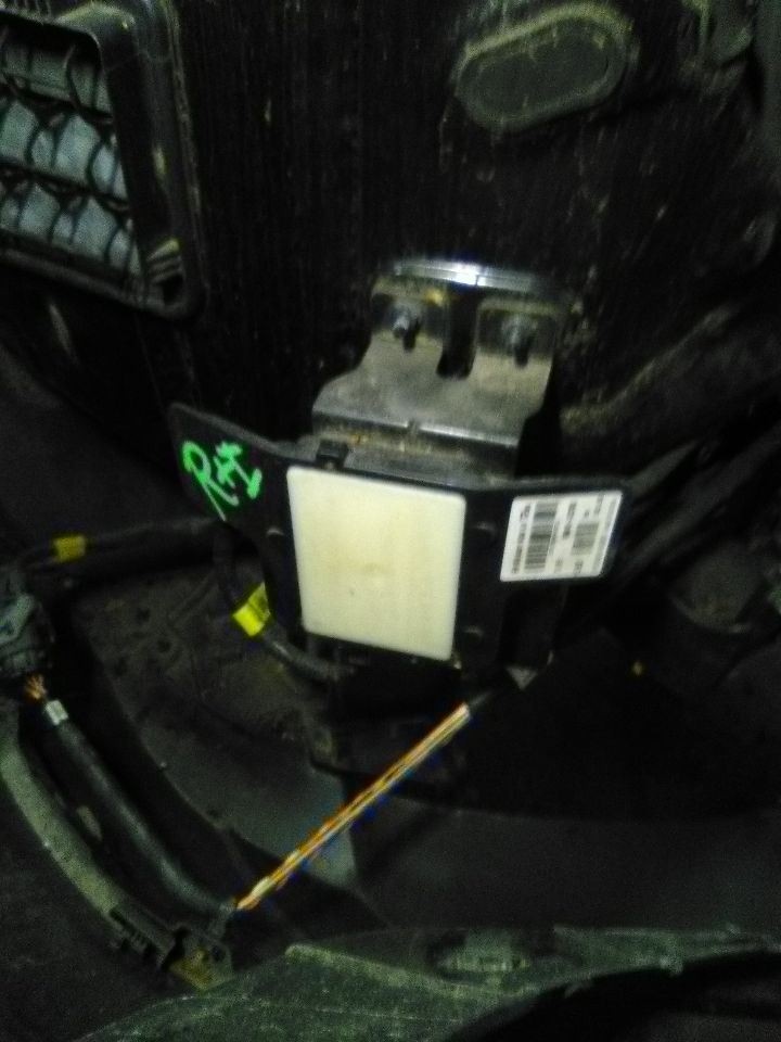 19-21 Hyundai Tucson Camera/Projector Camera Windshield Upper Center