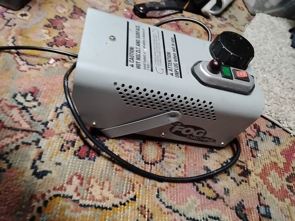 Fog Machine with Party Fog Liquid Machine