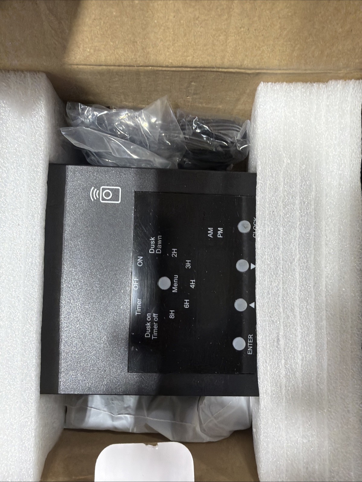 Dewenwils Low Voltage 120 Watt Transformer SKU: HDLT03R With Remote