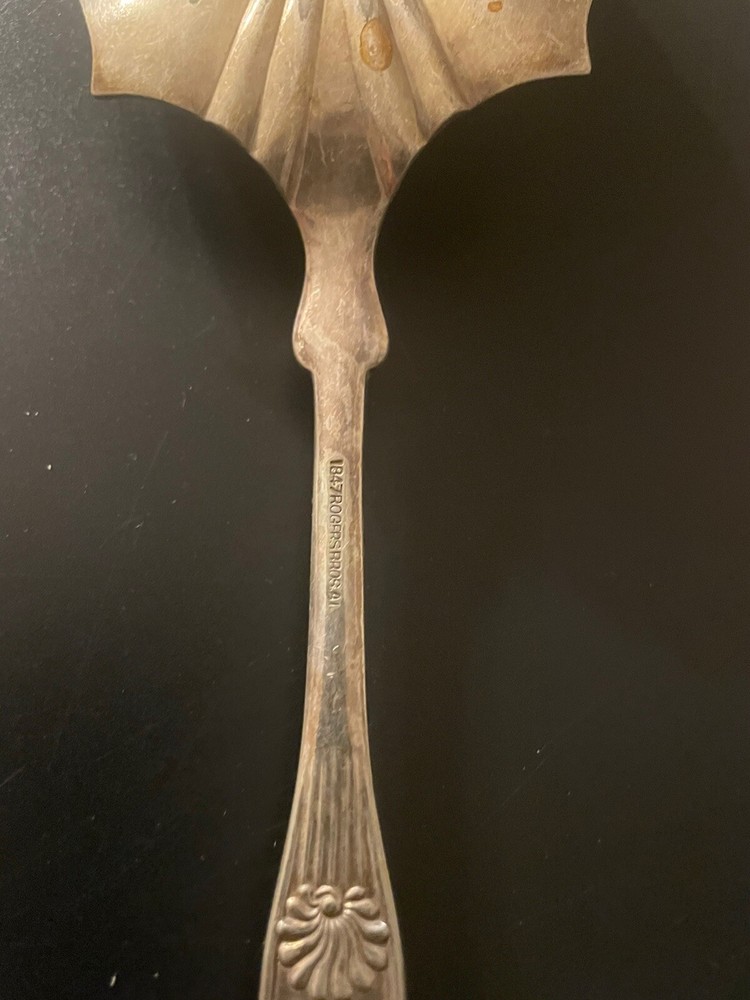 Antique 1847 Rogers Bros. Silverplate Flat Handle Pie Server