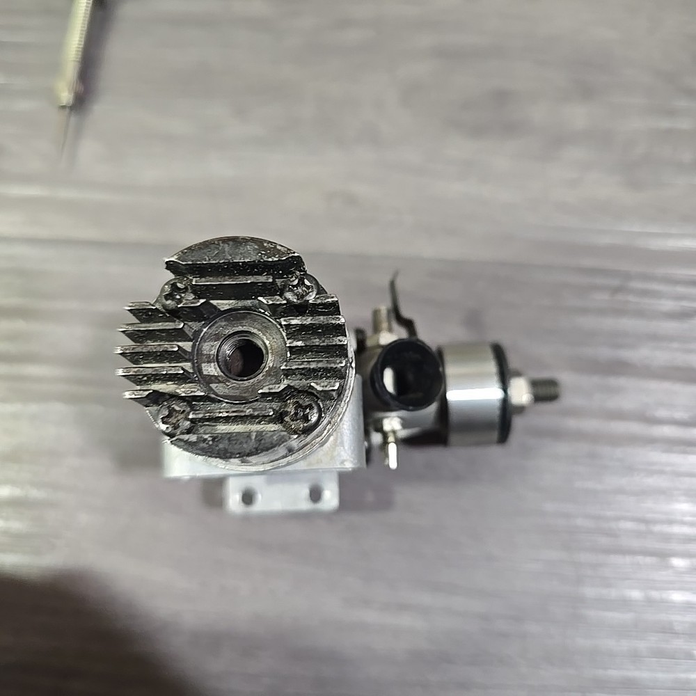 Fuji Model Gas Engine 099sr