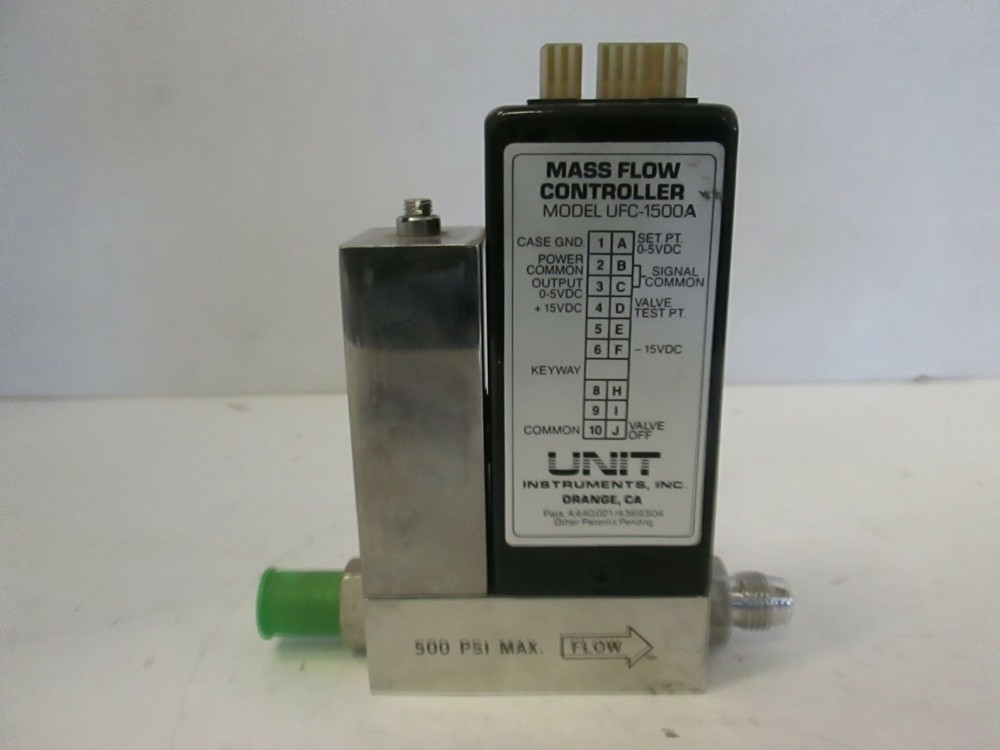 Unit UFC-1500A, Mass Flow Controller MFC, O2, 400 SCCM, Used