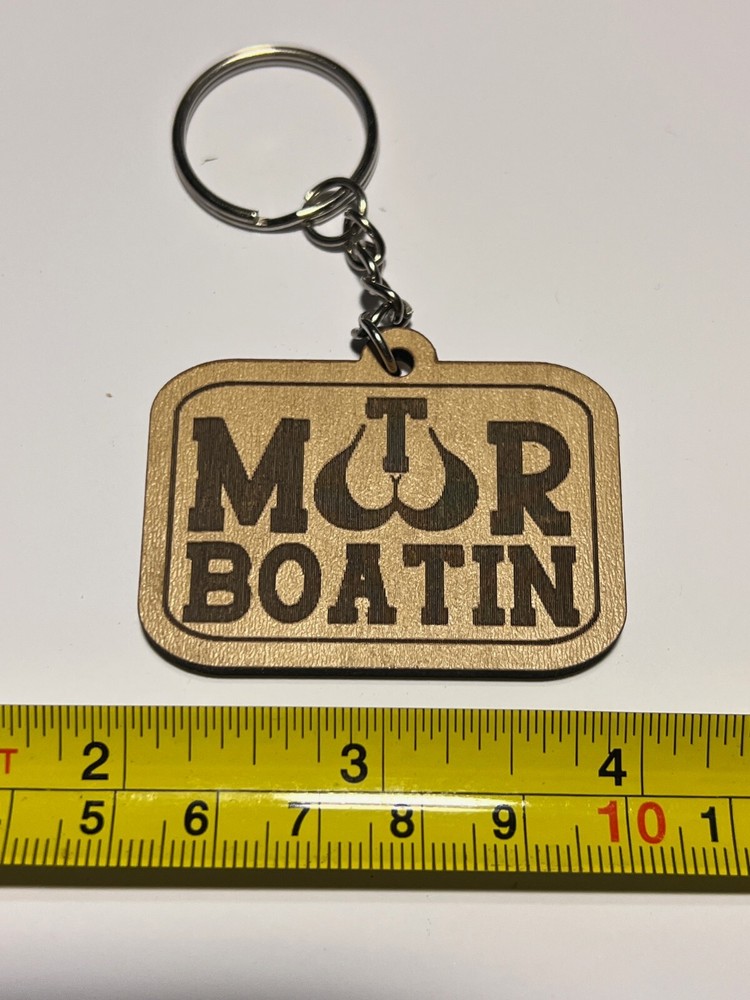 "MOTOR BOATIN" keychain (vanilla) SMALL