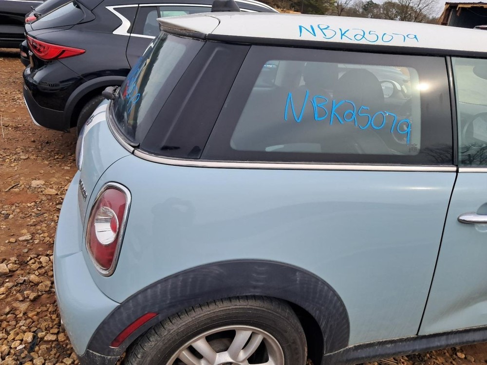 MINI 1 2012 Glove Box 4883979