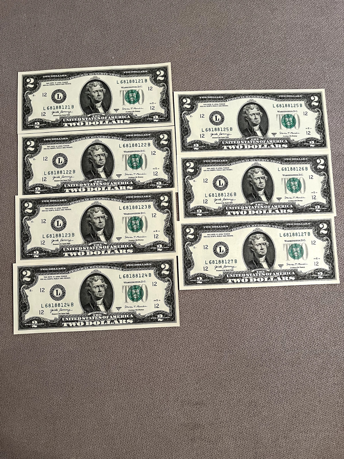 Lot of 7 RARE Crisp Two Dollar Bill Uncirculated Sequential Serial # $2 Bill