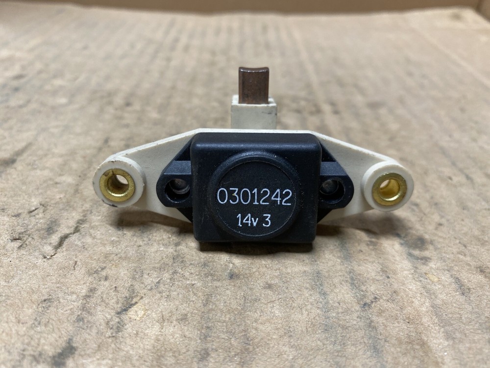 New Old Stock Lazorlite Voltage Regulator #U18-5485