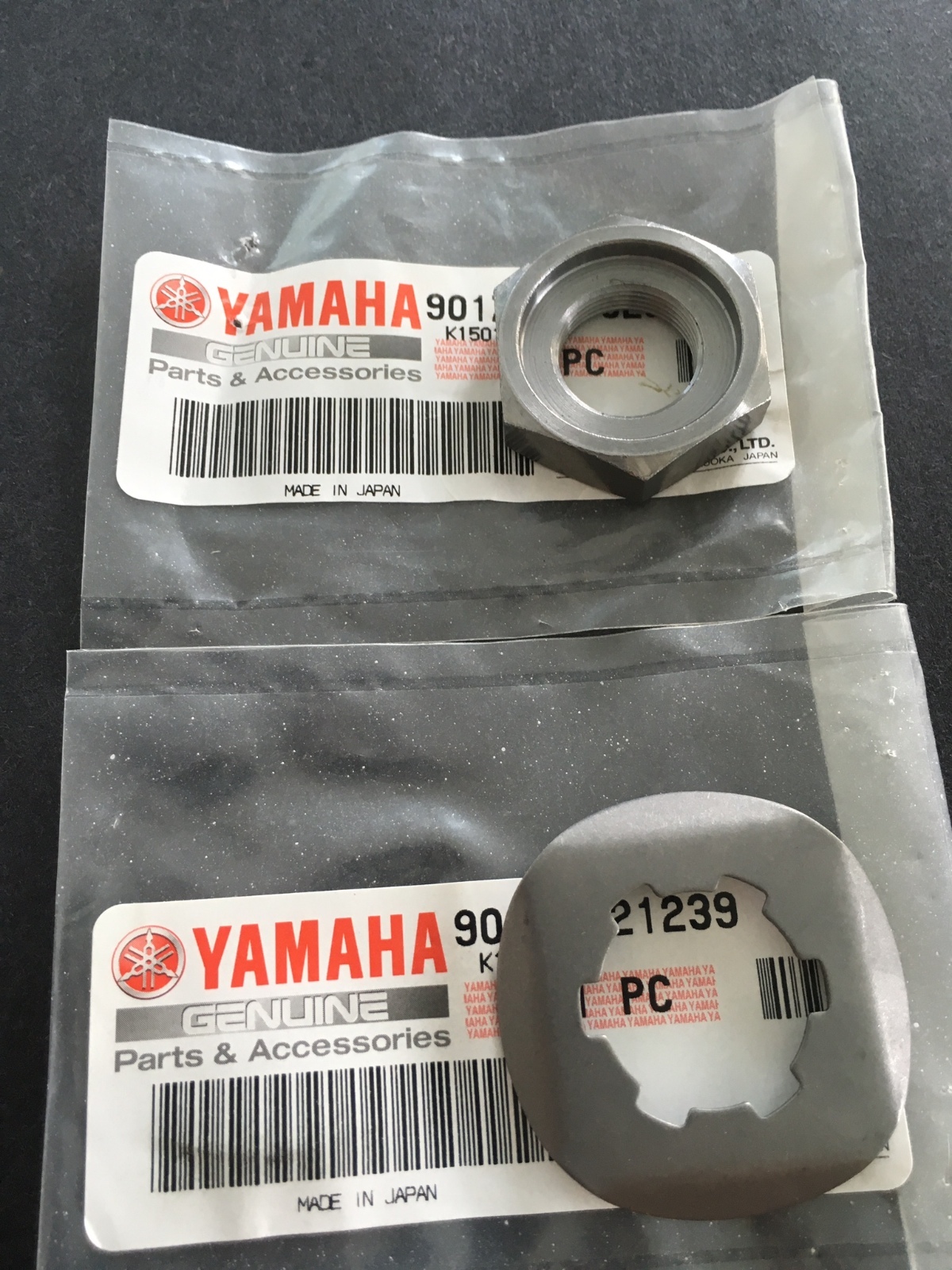 Yamaha Banshee YFZ350 front sprocket nut lock washer