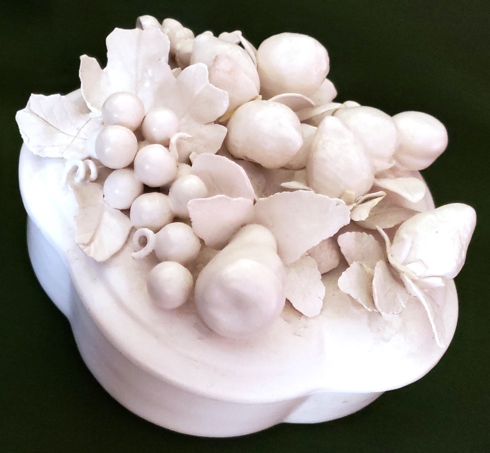 Unusual 5" Ceramic Trinket Dish Off-White