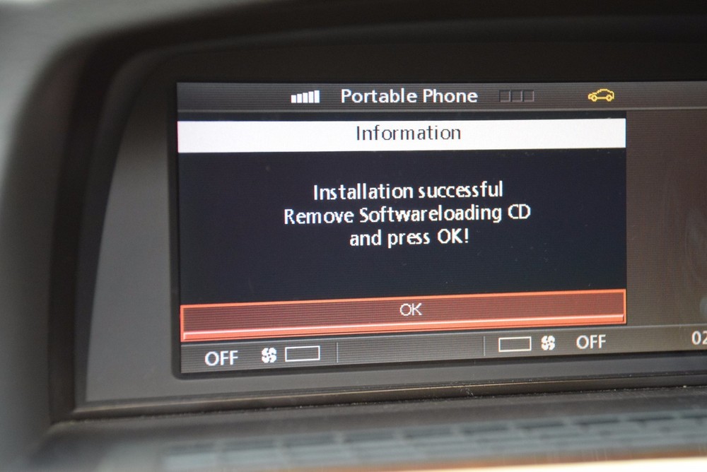 V32 SOFTWARE UPDATE DISC for BMW E65 E66 DVD CD NAVIGATION COMPUTER 745i 750 760