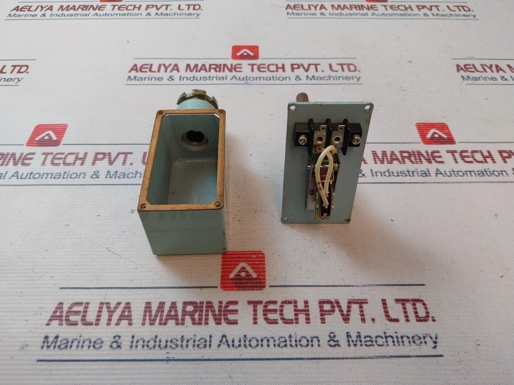 Fenwal 23110 Temperature Controller 47652