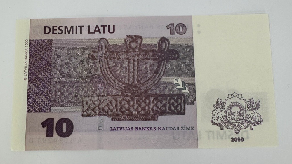 2000 Latvia 10 Latu p50 AU