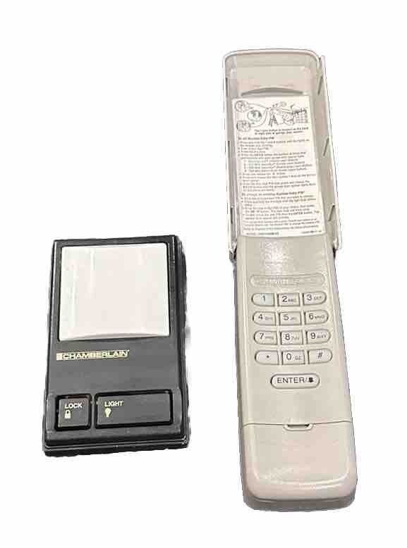 940EV/EVC Chamberlain Group Keyless Entry Keypad With A Free Wall Button