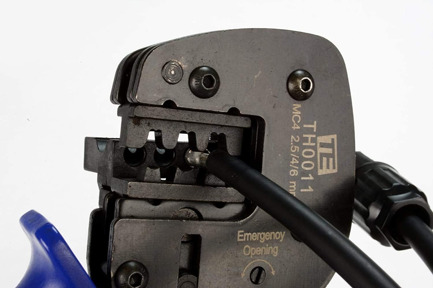 TEMCo 10 AWG PV Solar Panel Wire 90 ft Red UL 4703 - Made in USA