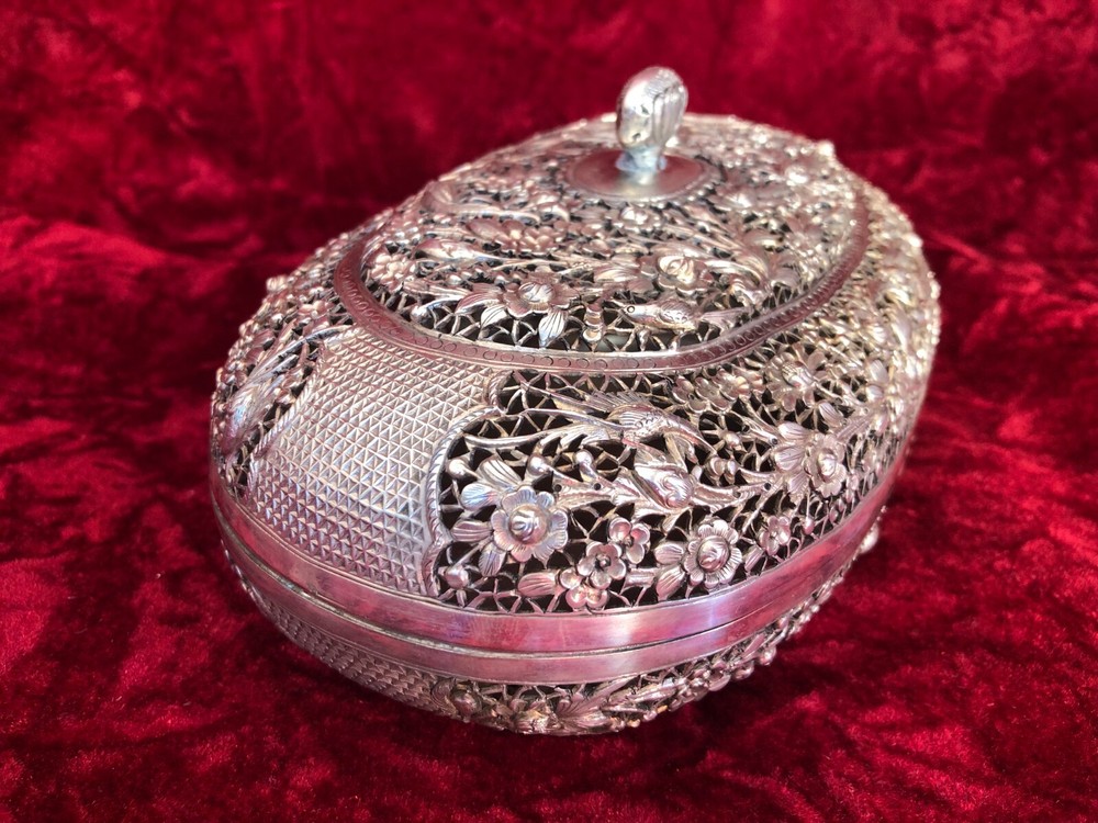 Antique Chinese Sterling Silver Open Work Hinged Signed Box