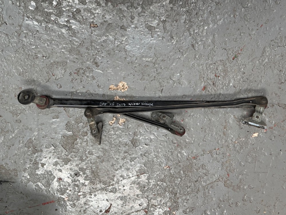 DAF XF 2016 WIPER LINKAGE