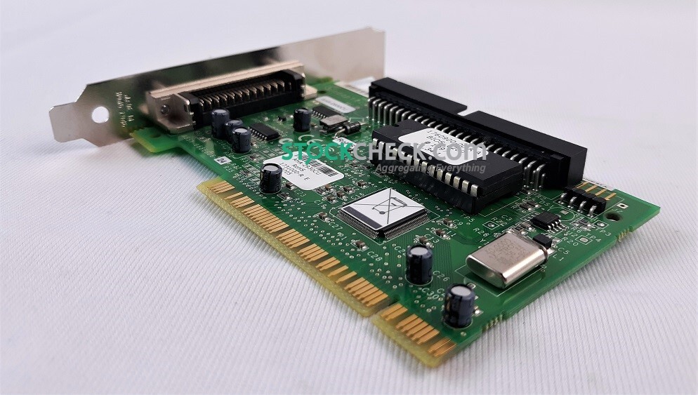 Adaptec 1686807-00 SCSI Controller Card