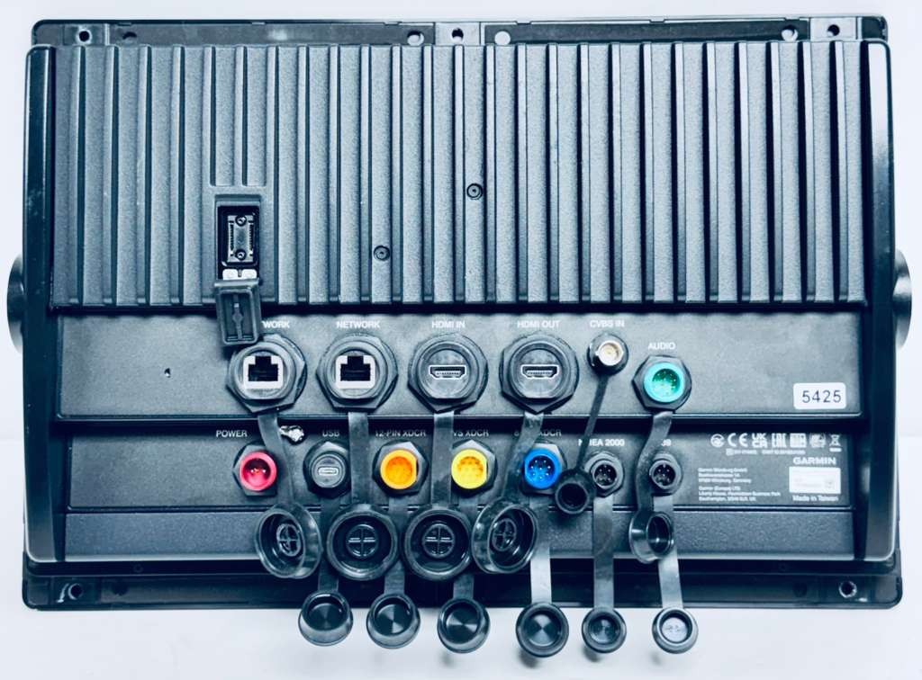 Garmin GPSmap 8616xsv 16" Touchscreen MFD