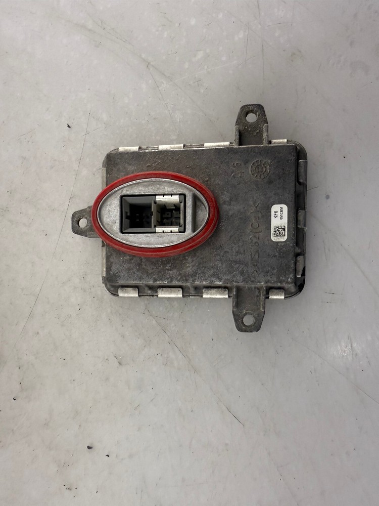 OEM | 2016 - 2019 Chrysler Pacifica HID Xenon Headlight Ballast Module