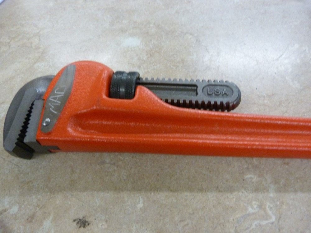 Mac Tool 18" External Pipe Wrench